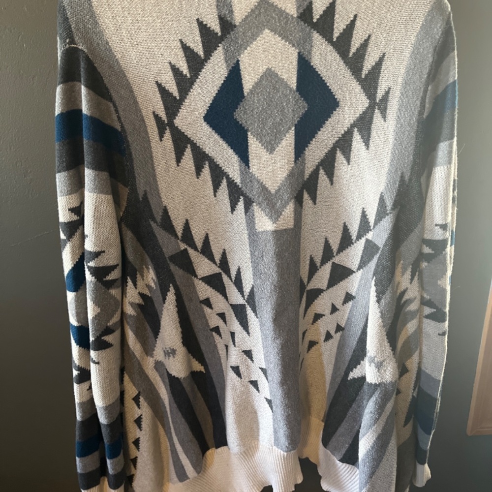 Cardigan - Picture 2 of 2